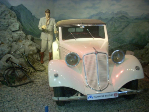 Tatra muzeum- tu również pośpiech, głównie przez biegających ludzi