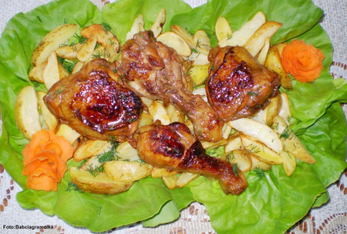 Żurawinowo-miodowy kurczak .
Przepisy do zdjęć zawartych w albumie można odszukać na forum GarKulinar .
Tu jest link
http://garkulinar.jun.pl/index.php
Zapraszam. #kurczak #drób #żurawiny #miód #obiady #przekąski #gotowanie #jedzenie