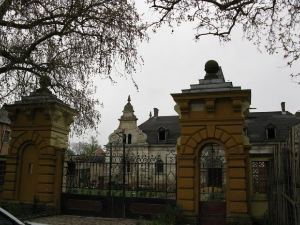 Chwalimierz pałac