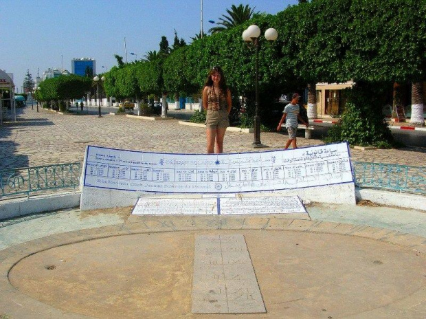 zegar słoneczny Nabeul Tunezja