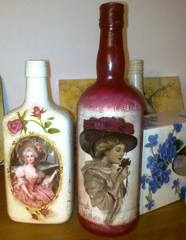 butelki z damami #dekupage #dekupaż #deqoupage #butelka #damy #vintage
