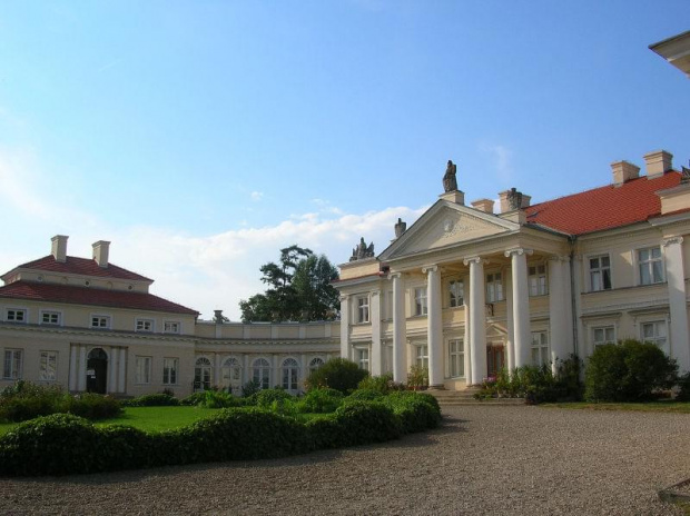 Śmiełów (wielkopolskie) - pałac