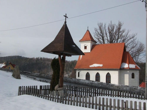 Kapliczka i kościół w Przesiece :))
