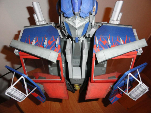 #ModelarstwoKartonoweOptimusPrime