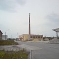 Krzywy komin w byłej Tomaszowskiej Spółdzielni Mleczarskiej... Obecnie przy serwisie firmy Scania #tomaszów