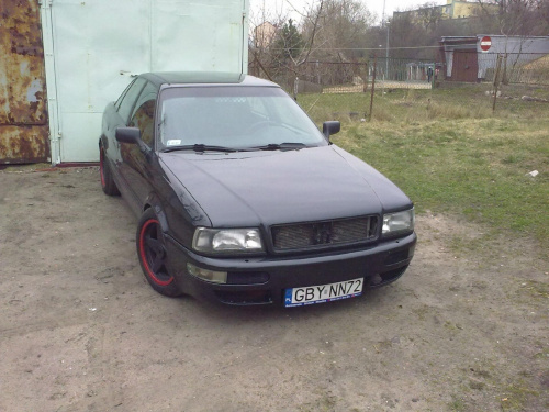 #Audi80B4