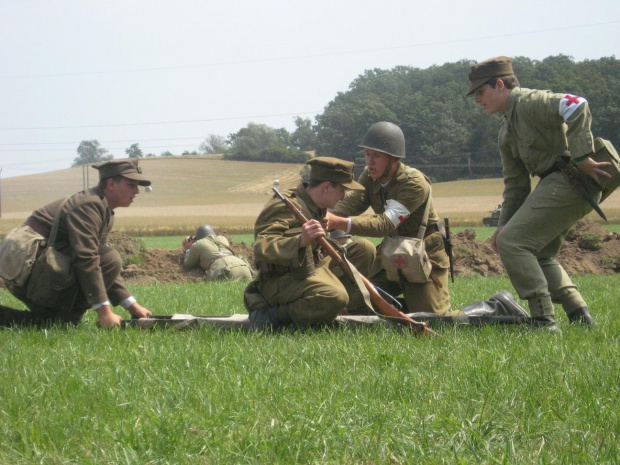 Podrzecze 17-19 VII, ZLOT GRUP REKONSTRUKCJI HISTORYCZNEJ I HISTORYCZNYCH POJAZDÓW WOJSKOWYCH