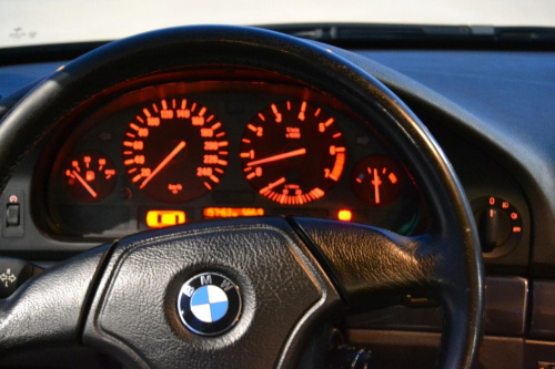 e39 523i