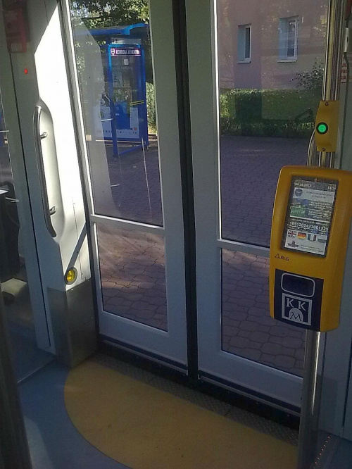 drzwi dwuskrzydłowe #Bombardier #NGT8 #MPKKraków #tramwaj
