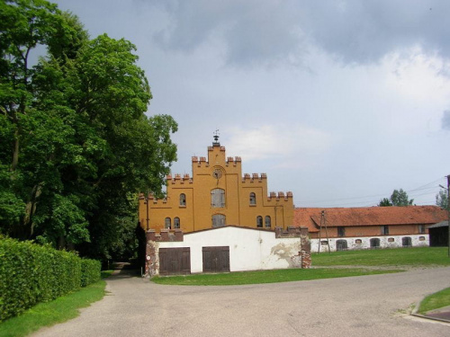 Łężany (warmińsko-mazurskie) - pałac