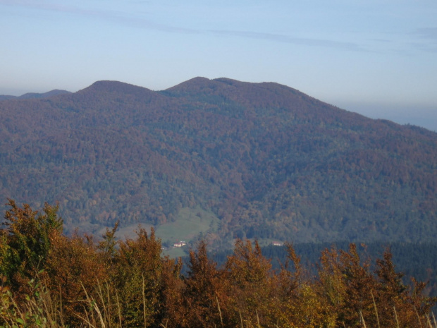 Masyw Łopiennika w zbliżeniu #Góry #Bieszczady