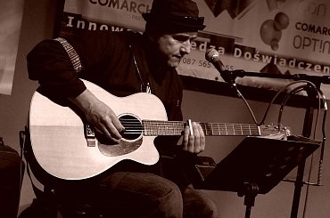 Virgis Jutas #AcousticPowerBluesDuo #blues #Suwałki #Rozmarino #koncert #muzyka #JutasVirgis