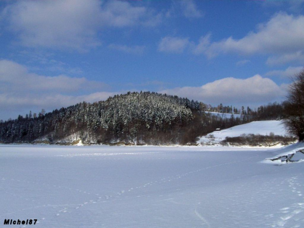 Jezioro Solińskie, Zawóz