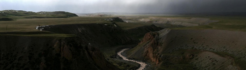 Kanion rzeki Aczik Tasz #góry #pamir #kirgistan