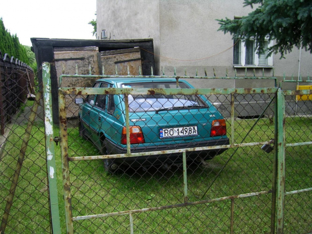 Polonez Caro