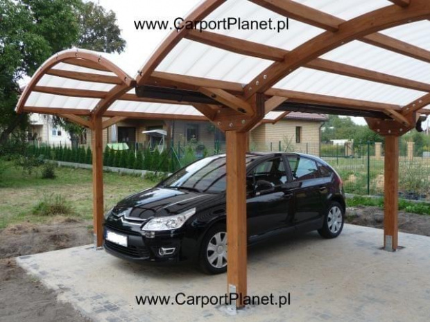 drewniana wiata garażowa na samochód carport #DrewnianaWiataGarażowa #WiataDrewniana #WiataNaSamochód #WiataSamochodowa #WiatyGarażowe