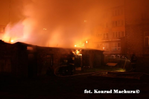 29.10.2008r. - Pożar komórek na ul.
Jasnogórskiej #StrażCzęstochowaPspJrgAkcjaPożar