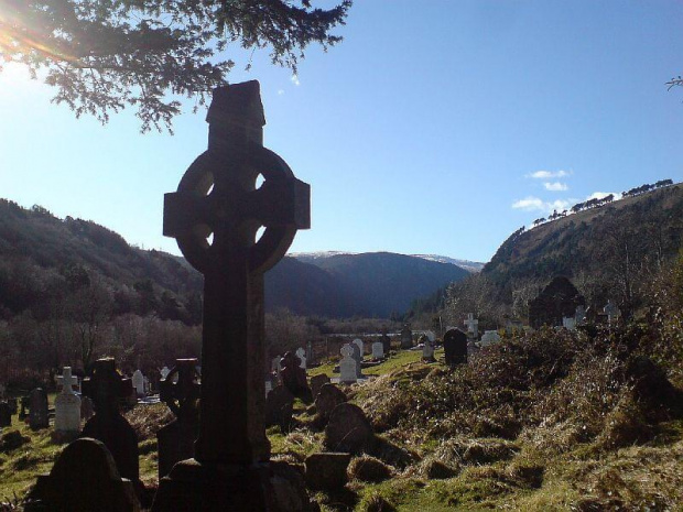 Krzyż celtycki na cmentarzu w Górach Wicklow,Irlandia #krzyż