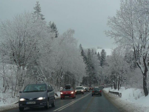 W drodze powrotnej z Świąt spędzonych w N.Targu. #zima #krajobraz #śnieg