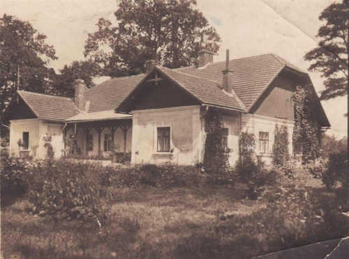 Sieniawa 1937 - gm. Rymanów, dwór od strony ogrodu #Sieniawa #Rymanów #dwór