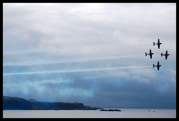 International Air Show Portrush 2007
08/09/2007 #airshow #samolot #akrobacje #Portrush