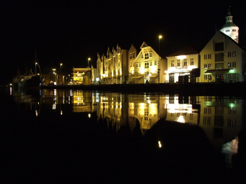 Stavanger nocą