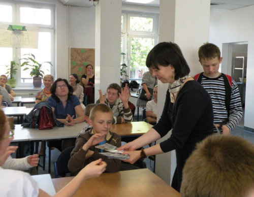 Turniej integracyjny dla uczniów z pionu szkół podstawowych, gimnazjalnych i specjanych - Euro Warcaby Toruń 2011 - SOSW Toruń, dn. 11.05.2011r.