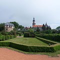 Widok z ogrodu na zamek.. #Czechy #miasto #Zamek