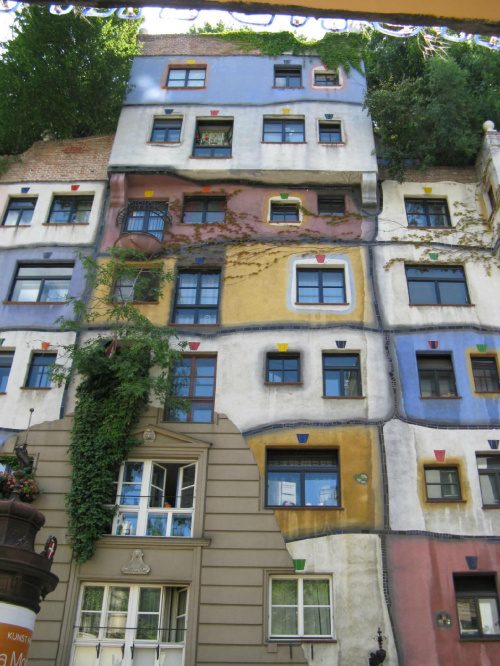 Wiedeń - kolorowe domy KunstHausWien