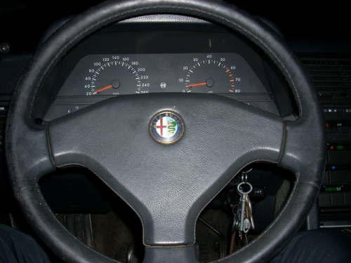 Alfa Romeo 164 AH, wnętrze