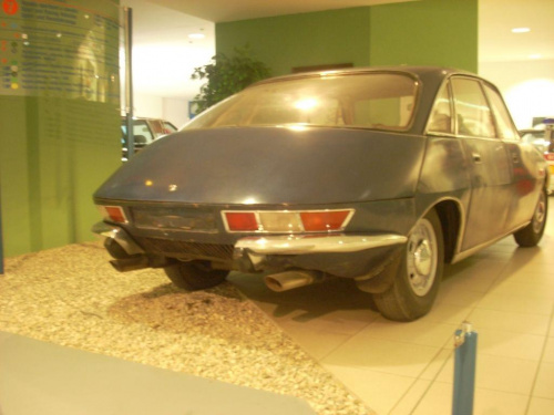 Tatra T603X tył