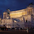 Pomnik Wiktora Emanuela #noc #podróże #PomnikWiktoraEmanuela #Rzym #zabytki